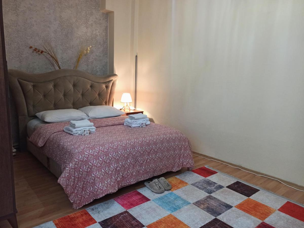 Private Room Close To Merter And Gungoren Textile Center Istanbul Luaran gambar