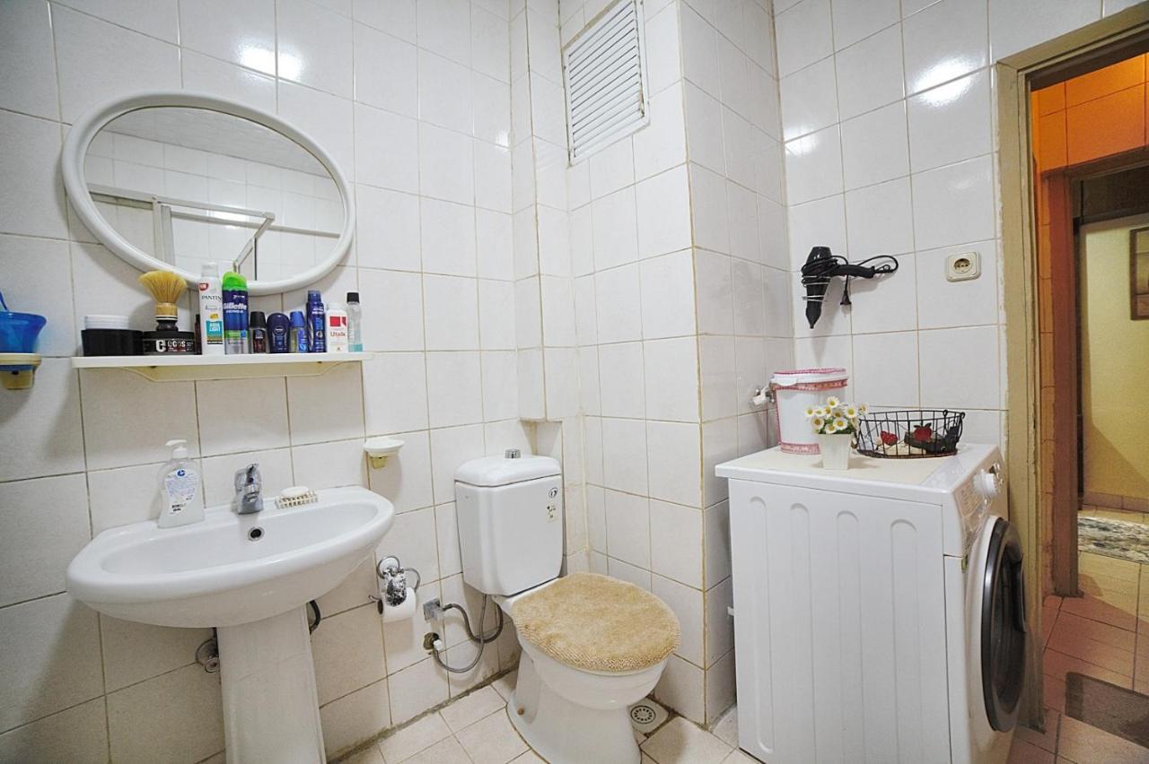 Private Room Close To Merter And Gungoren Textile Center Istanbul Luaran gambar