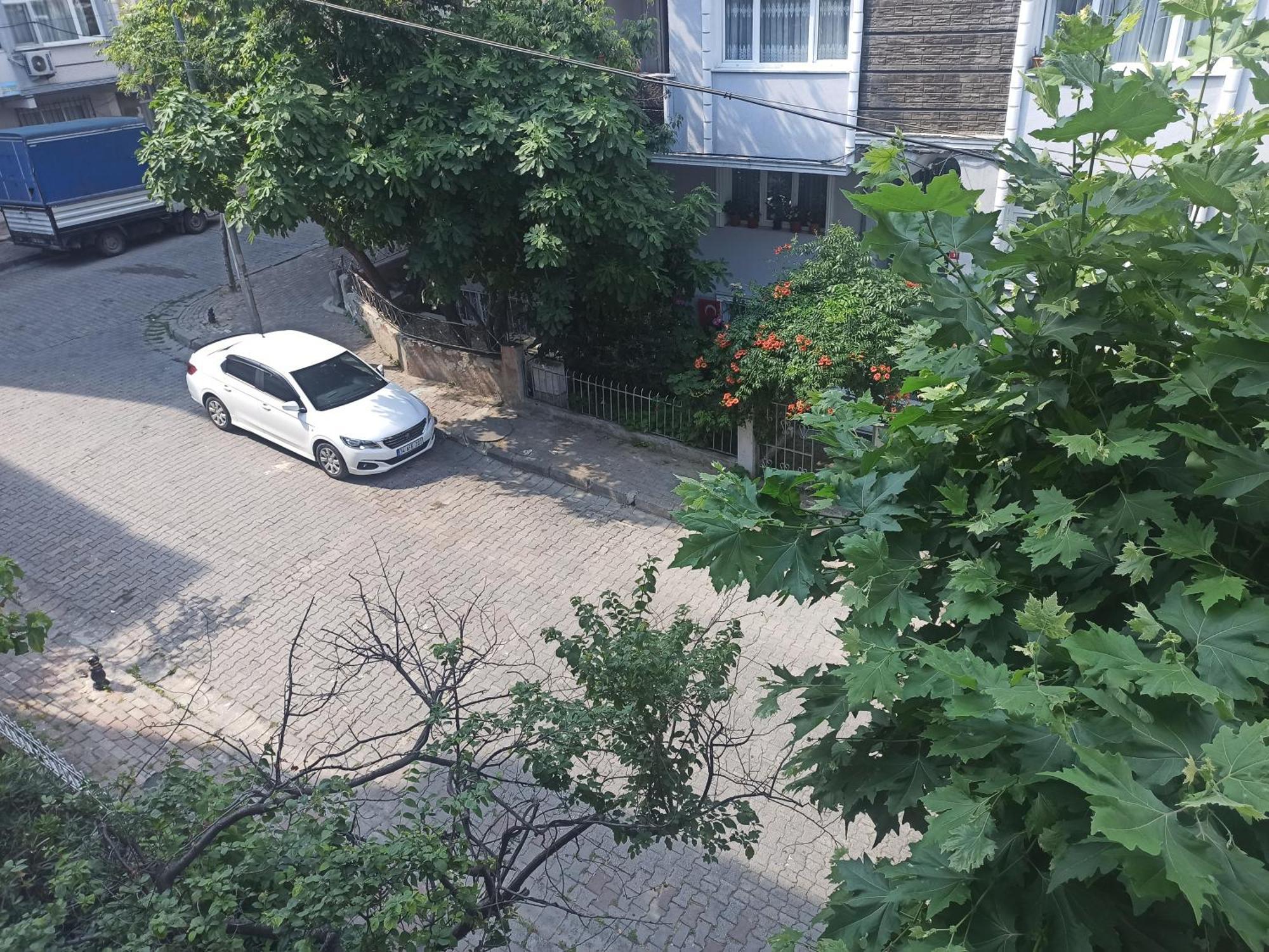 Private Room Close To Merter And Gungoren Textile Center Istanbul Luaran gambar